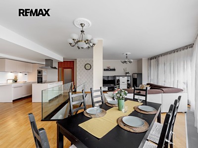 Pronájem bytu 5+kk 254 m²