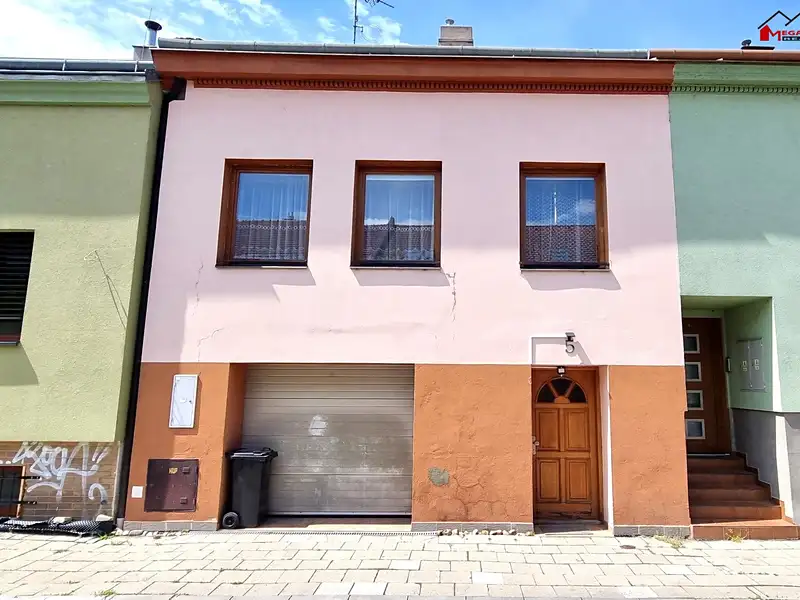 Prodej rodinného domu 150 m², pozemek 167 m², Břeclav – náhled fotky 1