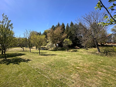 Prodej  stavebního pozemku 1 300 m²