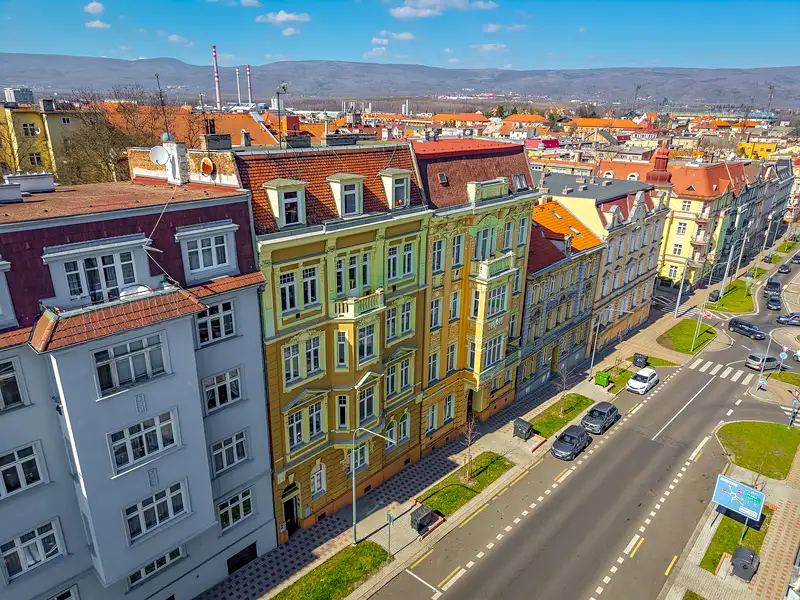 Prodej činžovního domu 664 m², Teplice – náhled fotky 1