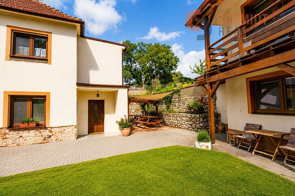 Prodej ubytovacího zařízení 323 m²