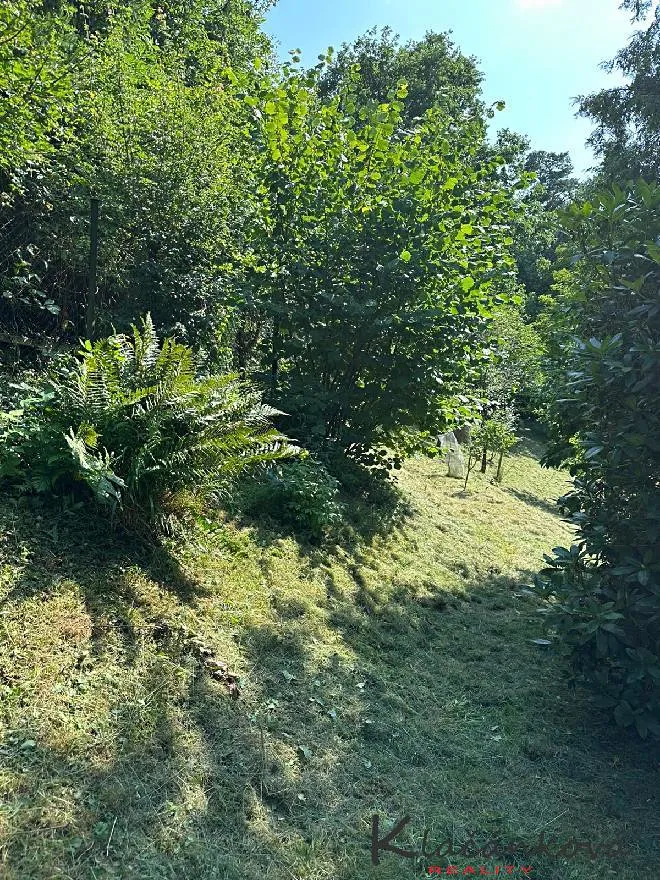 Prodej stavebního pozemku 893 m²