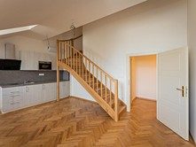 Pronájem bytu atypické 62 m² (Mezonet)