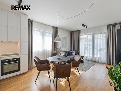Pronájem bytu 2+kk 58 m²