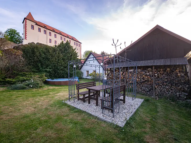 Prodej chalupy 130 m², pozemek 931 m², Kámen – náhled fotky 1