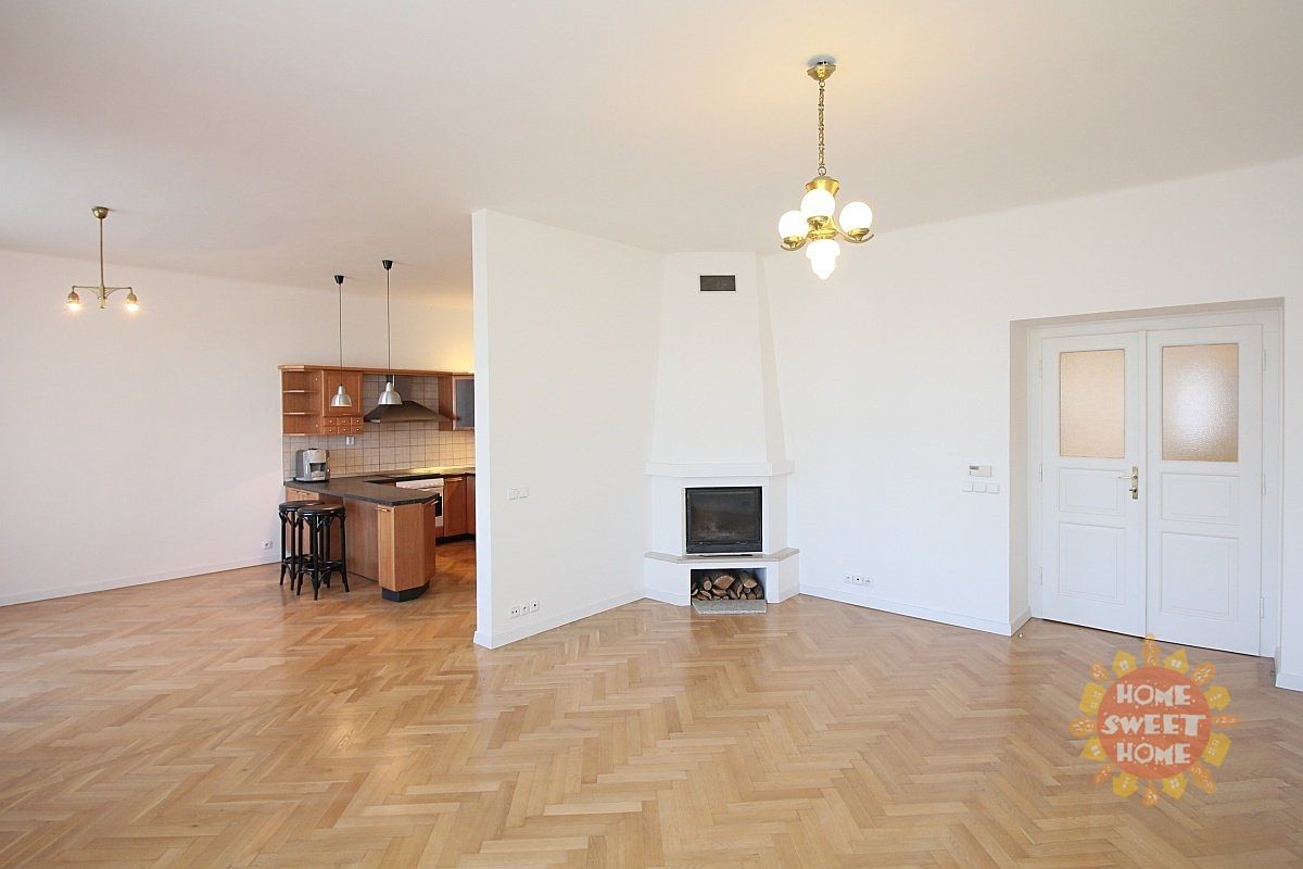 Pronájem bytu 4+kk 141 m²