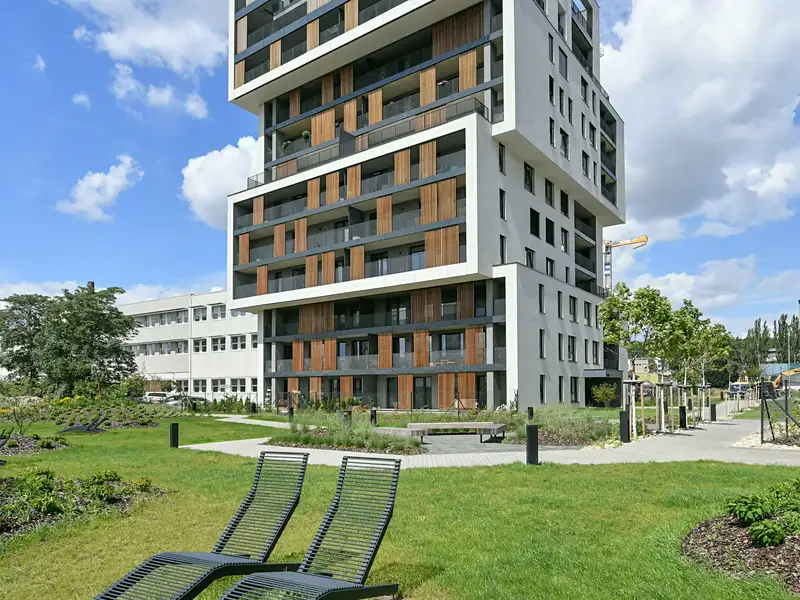 Pronájem garáže 15 m², Praha – náhled fotky 1