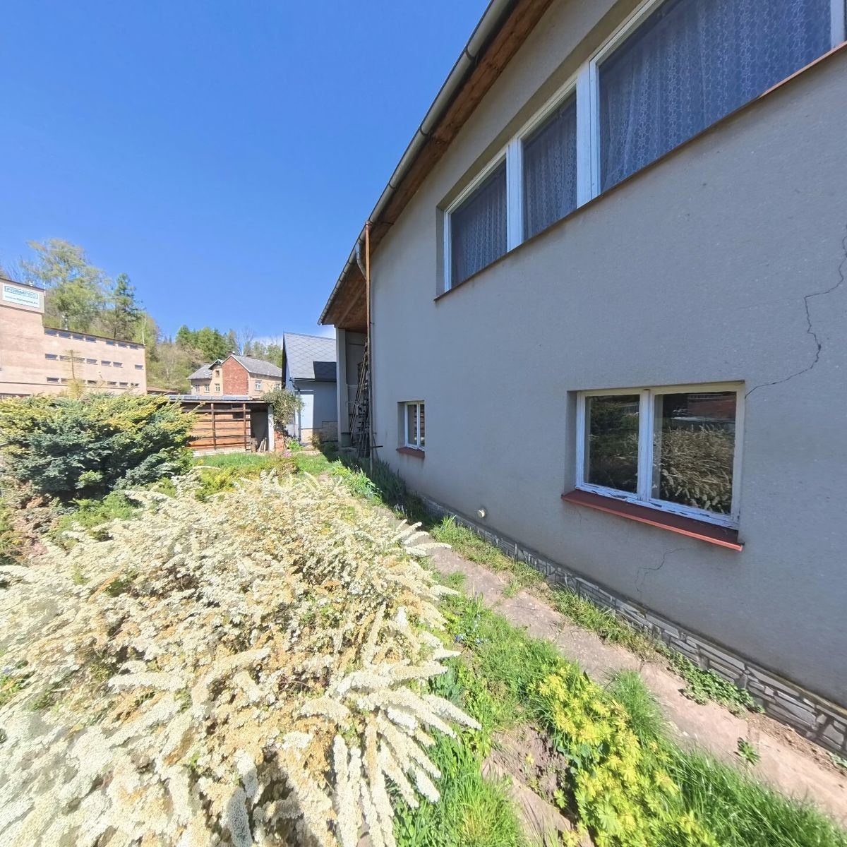 Prodej rodinného domu 215 m², pozemek 360 m² – fotografie 4