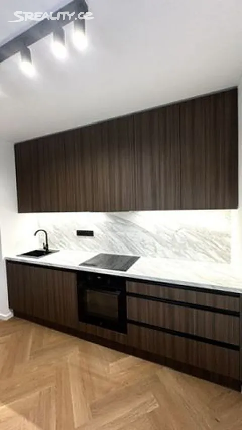 Prodej bytu 3+1 65 m² – pohled 3