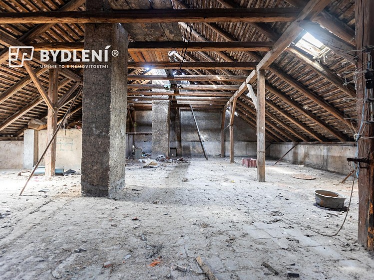 Prodej komerčního prostoru, 330 m² (28 z 33)
