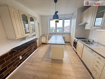 Pronájem bytu 3+kk 85 m²