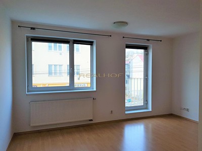 Pronájem bytu 1+kk 29 m²