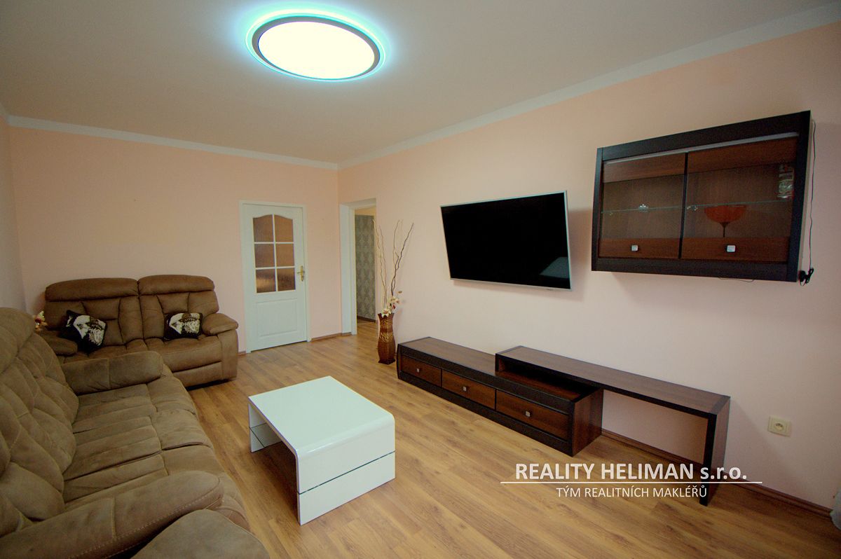 Pronájem bytu 3+1 68 m² – fotografie 4