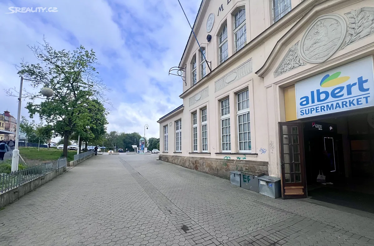 Pronájem obchodního prostoru 43 m², Karlovy Vary