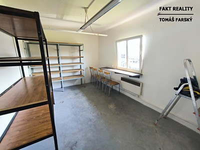 Pronájem skladového prostoru 15 m²