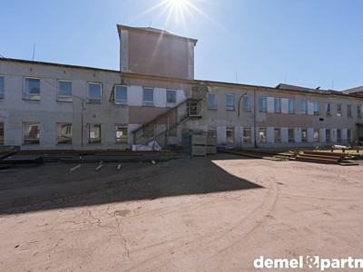 Prodej výrobní haly, prostoru 6 500 m²