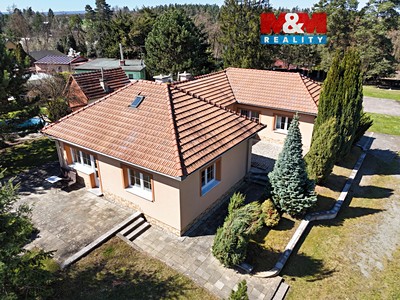 Prodej  rodinného domu 120 m², pozemek 3 903 m²