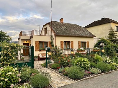 Prodej  stavebního pozemku 906 m²