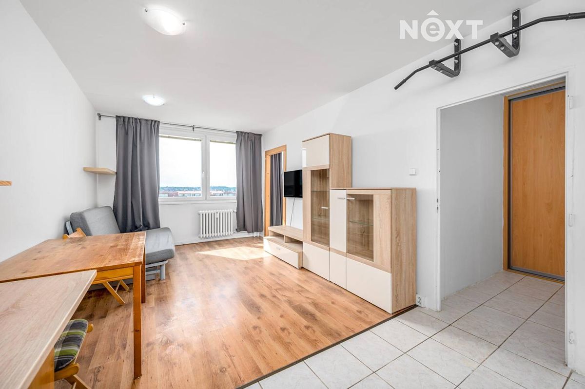 Pronájem bytu 2+kk 44 m² (Jednopodlažní)