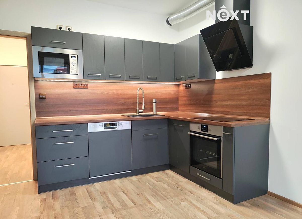 Pronájem bytu 2+kk 56 m²