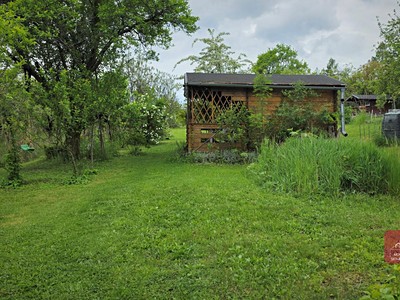 Prodej  stavebního pozemku 2 011 m² — photo 2