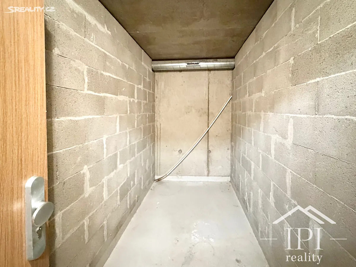 Pronájem specifického typu nemovitosti 5 m², Praha