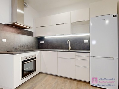 Pronájem bytu 2+kk 42 m²