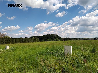 Prodej  stavebního pozemku 2 600 m²