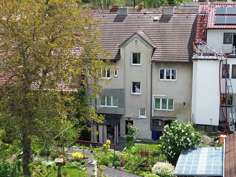 Prodej vícegeneračního domu 420 m², pozemek 305 m², Beroun – náhled fotky 2