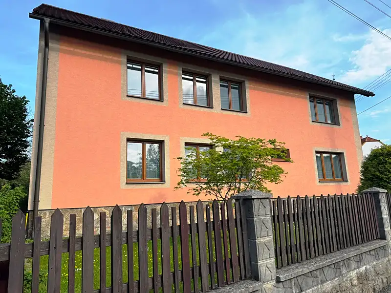 Prodej rodinného domu 250 m², pozemek 1429 m², Hodslavice – náhled fotky 3