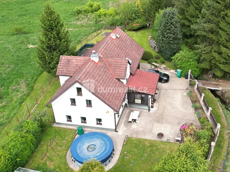 Prodej rodinného domu 162 m², pozemek 1205 m², Žandov – náhled fotky 1