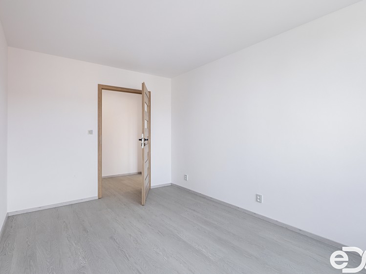 Квартира 4+kk на продаж, 90 м² (13 з 20)