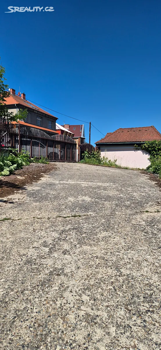 Pronájem komerčního pozemku 2500 m² – pohled 4