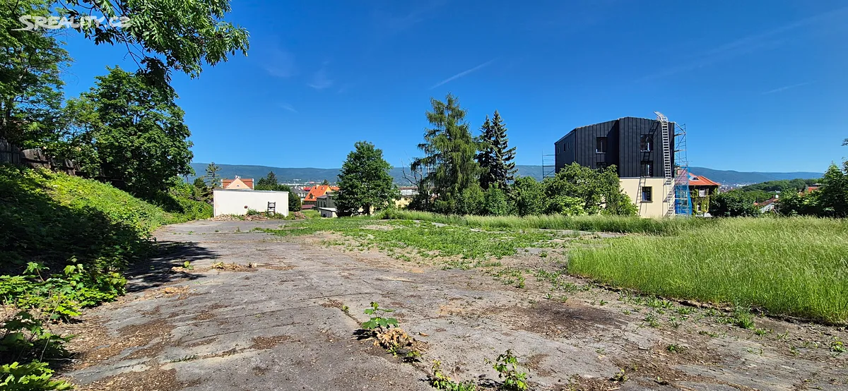 Pronájem komerčního pozemku 2500 m² – pohled 3