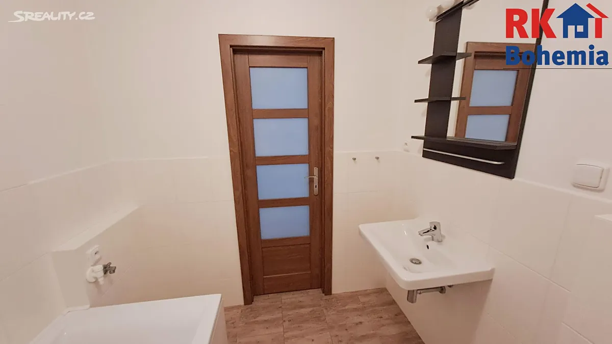 Pronájem bytu 1+1 32 m² – pohled 4