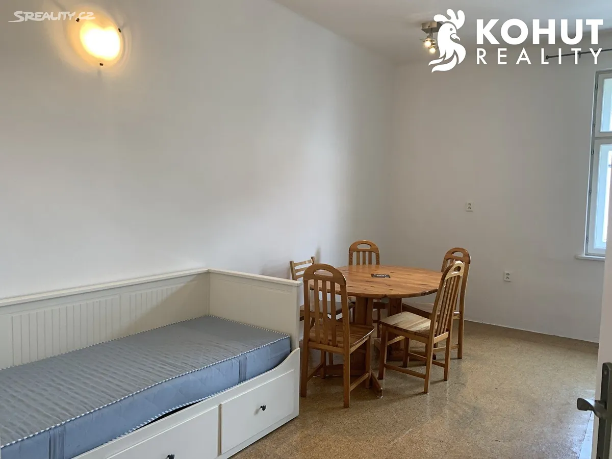 Pronájem bytu 3+1 92 m² – pohled 5