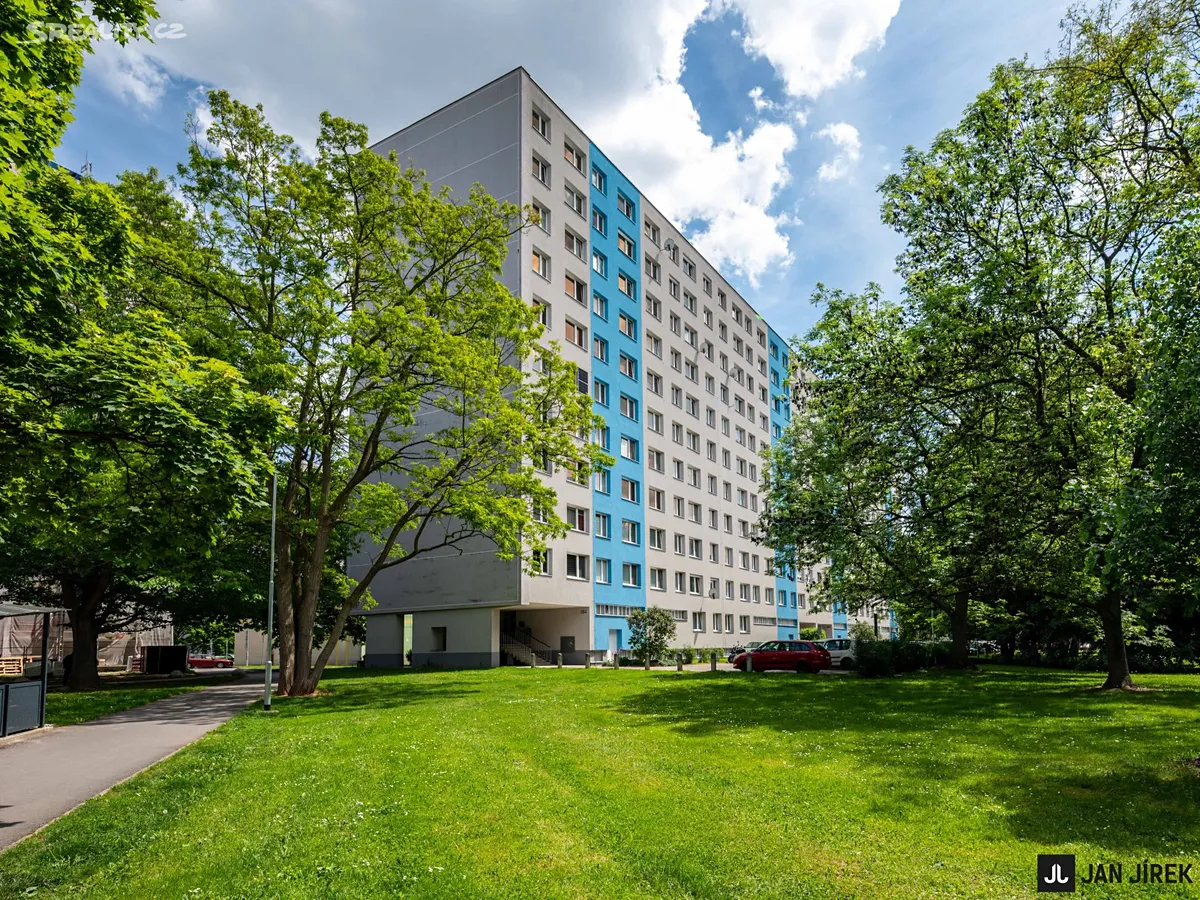 Prodej bytu 2+1 46 m², Pardubice