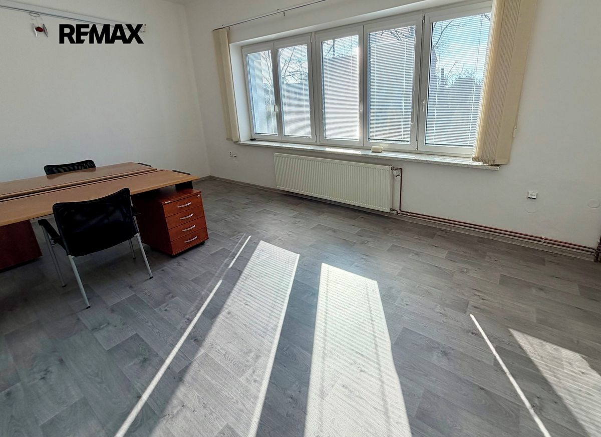Pronájem kanceláře 24 m²