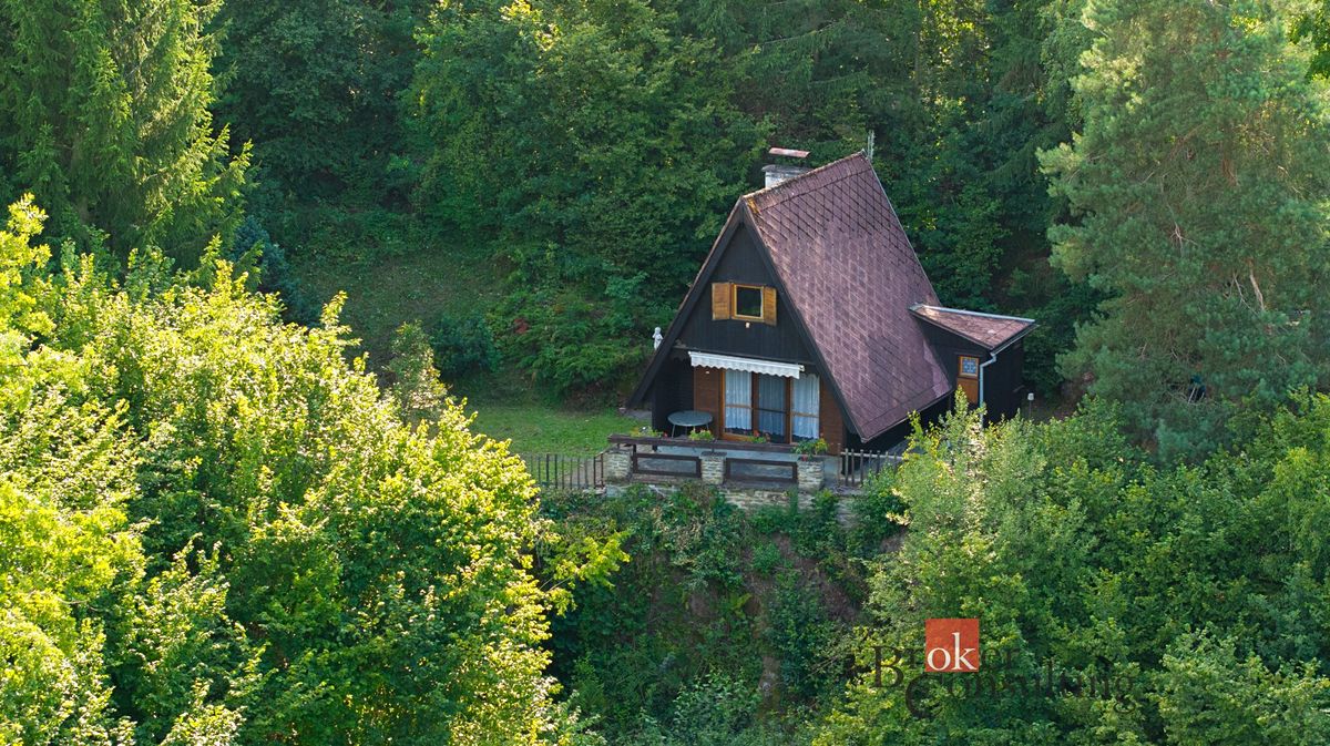 Prodej chaty 32 m², pozemek 325 m²