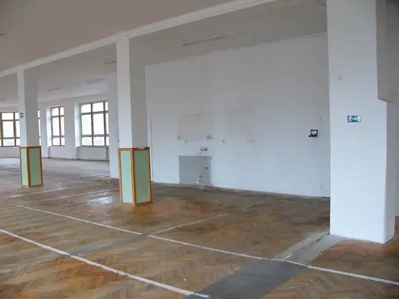Pronájem skladového prostoru 405 m², Jihlava – náhled fotky 3