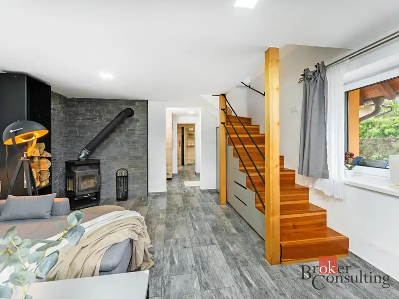 Prodej rodinného domu 108 m², pozemek 294 m², Přelouč – náhled fotky 3