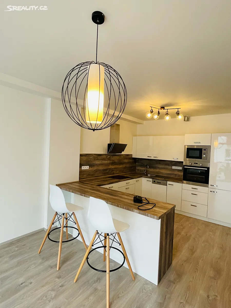 Pronájem bytu 2+kk 72 m², Beroun