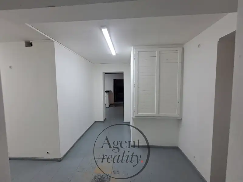 Pronájem obchodního prostoru 180 m², Děčín – náhled fotky 3