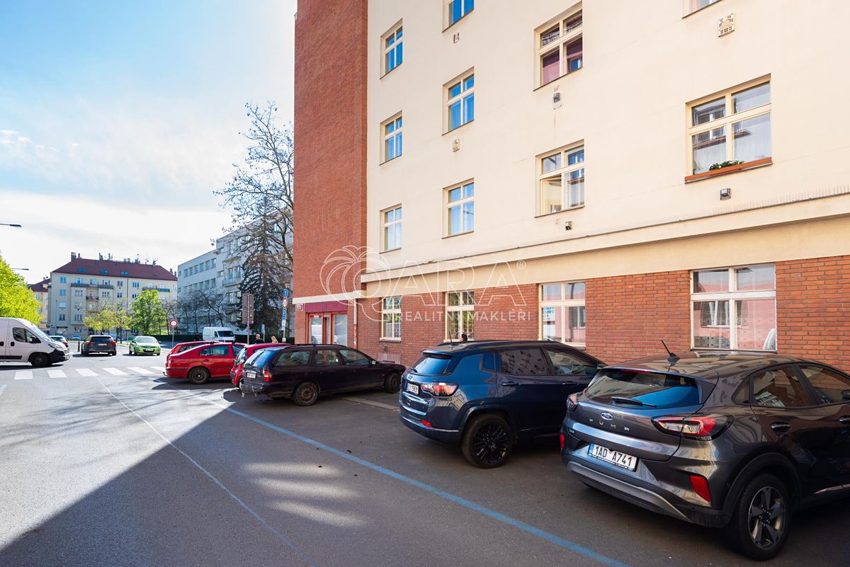 Prodej bytu 1+kk 25 m² – fotografie 4