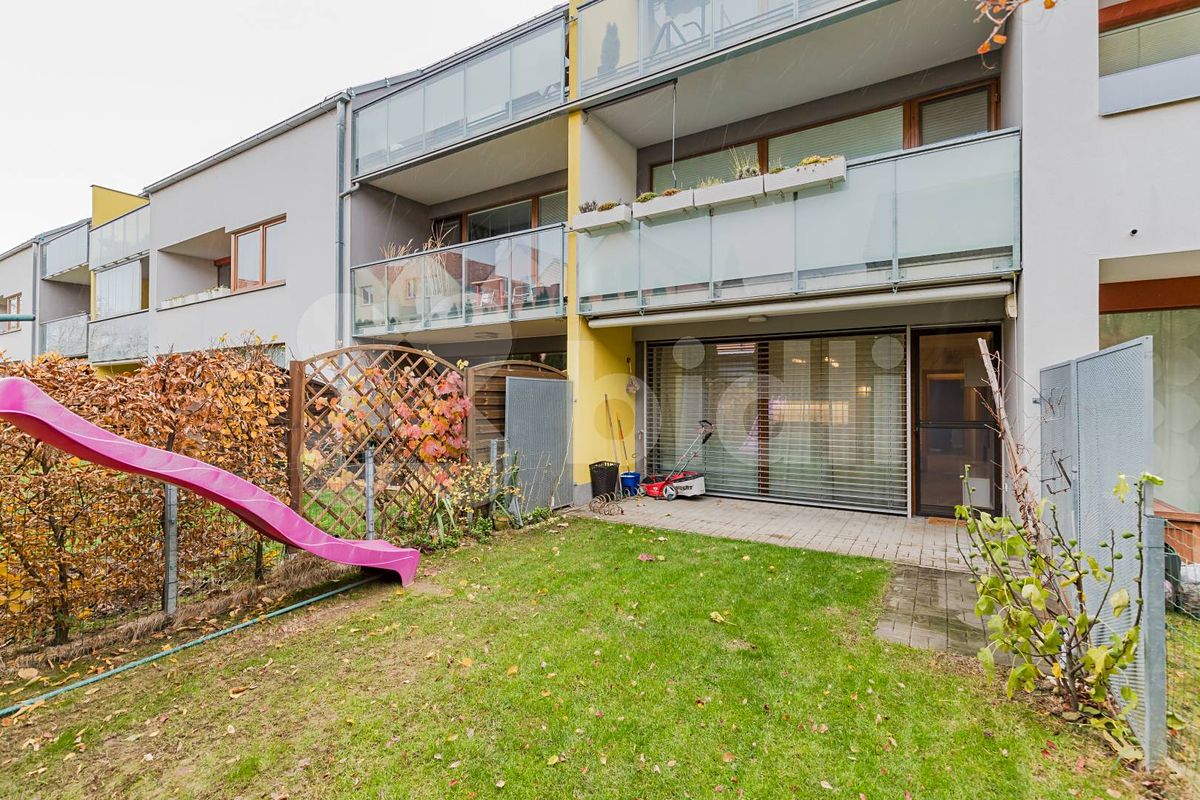 Pronájem bytu 2+kk 60 m²