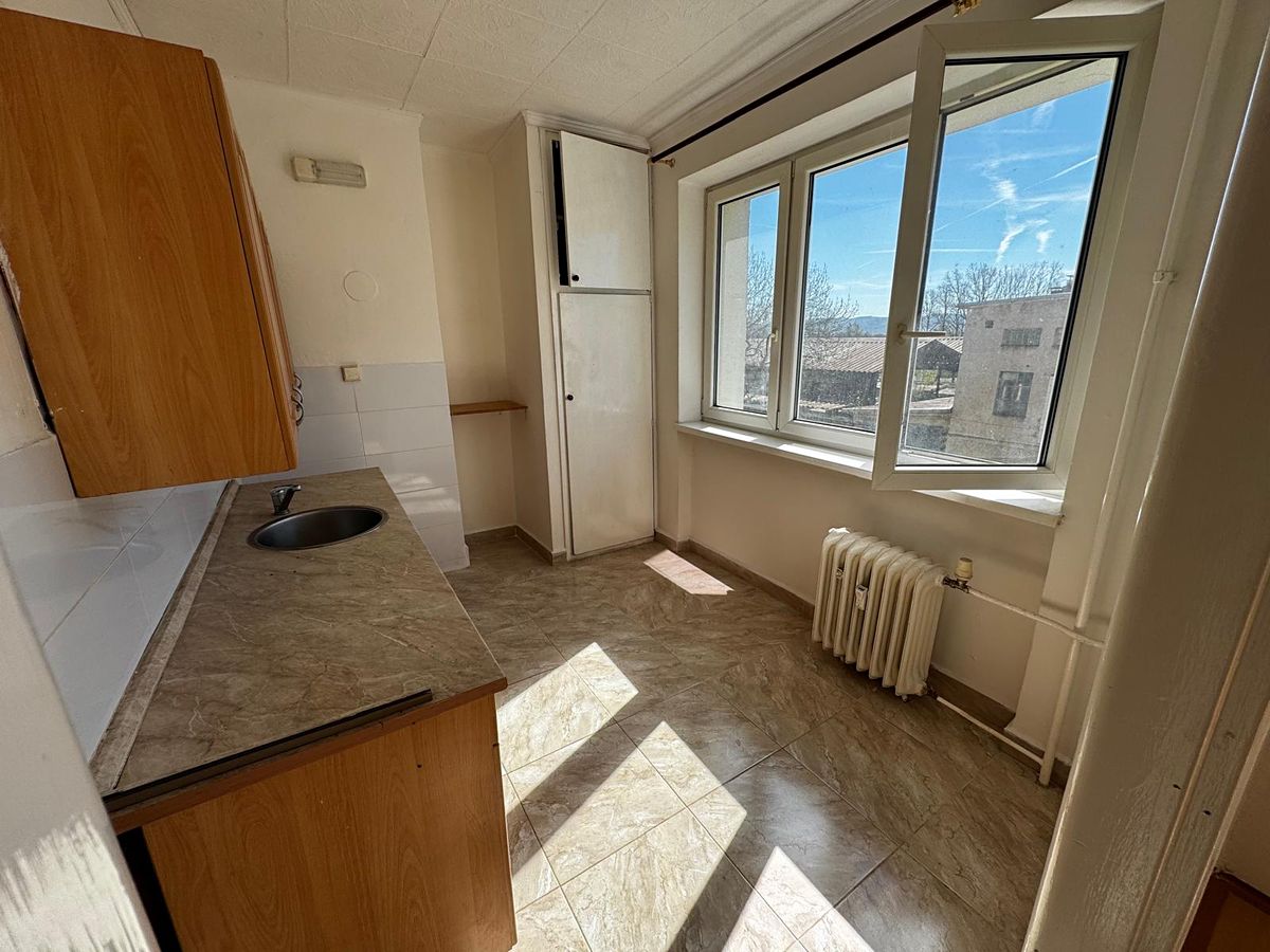Pronájem bytu 1+1 40 m² – fotografie 2