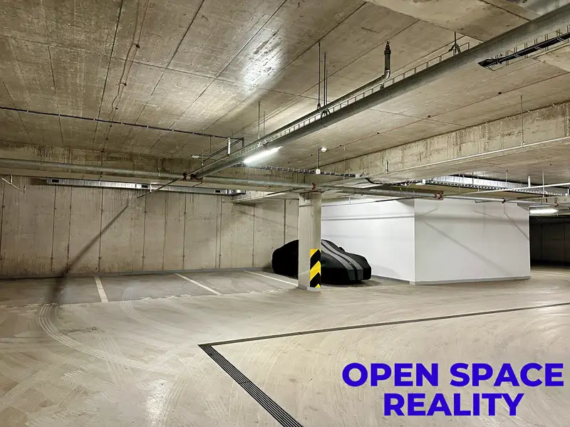Pronájem garážového stání 14 m², Český Krumlov – náhled fotky 2