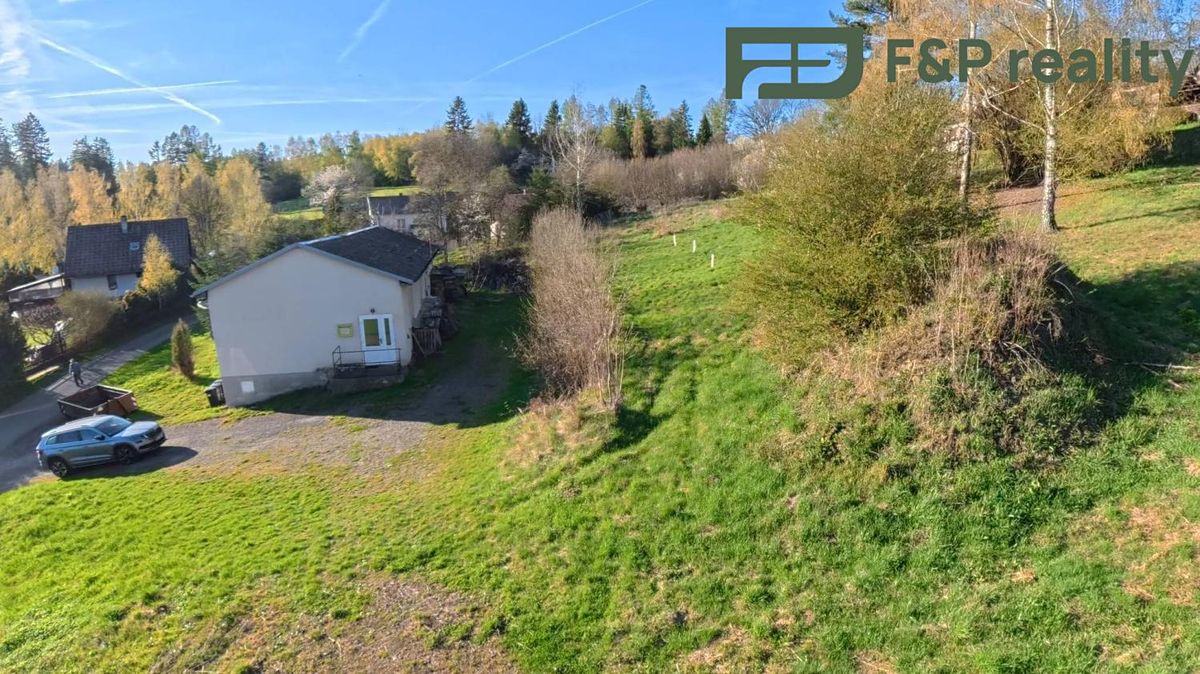 Prodej stavebního pozemku 1010 m² – fotografie 3