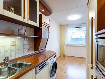 Pronájem bytu 3+kk 70 m²