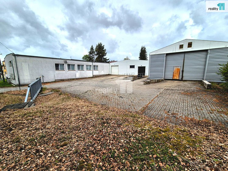 Комерційне приміщення на продаж, 2 849 м² (2 з 41)